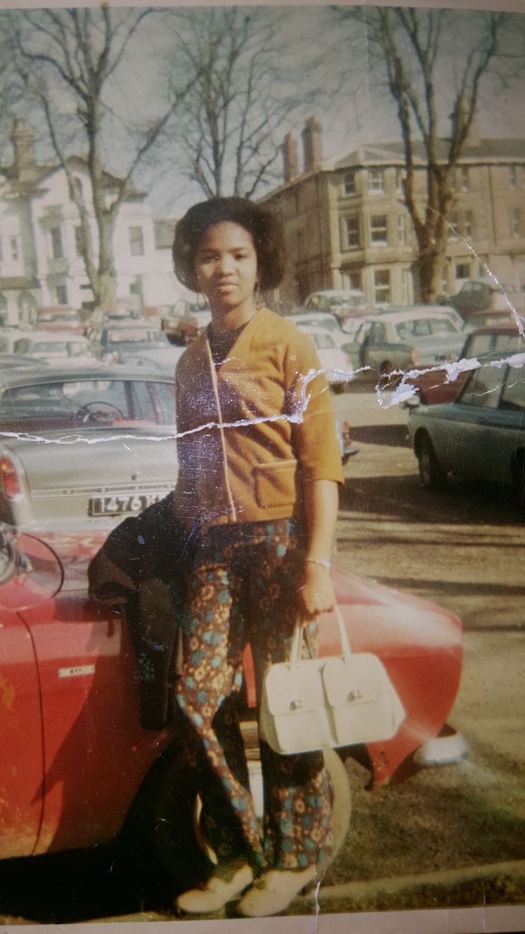 A fresh faced Barbara new to London and styling it out! Love this outfit!